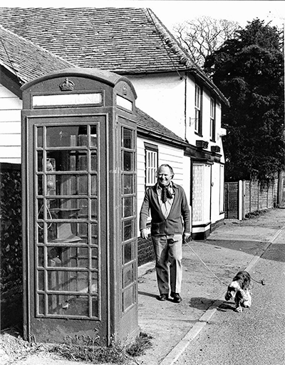 Lynsted Phone Box with David Bage and Rodney Secundus