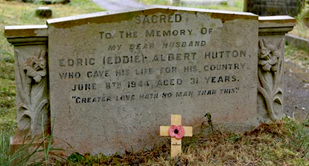 Headstone for Edric (Eddie) Albert Hutton of Lynsted