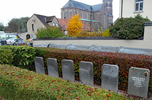Kruishoutem Communal Cemetery, Belgium